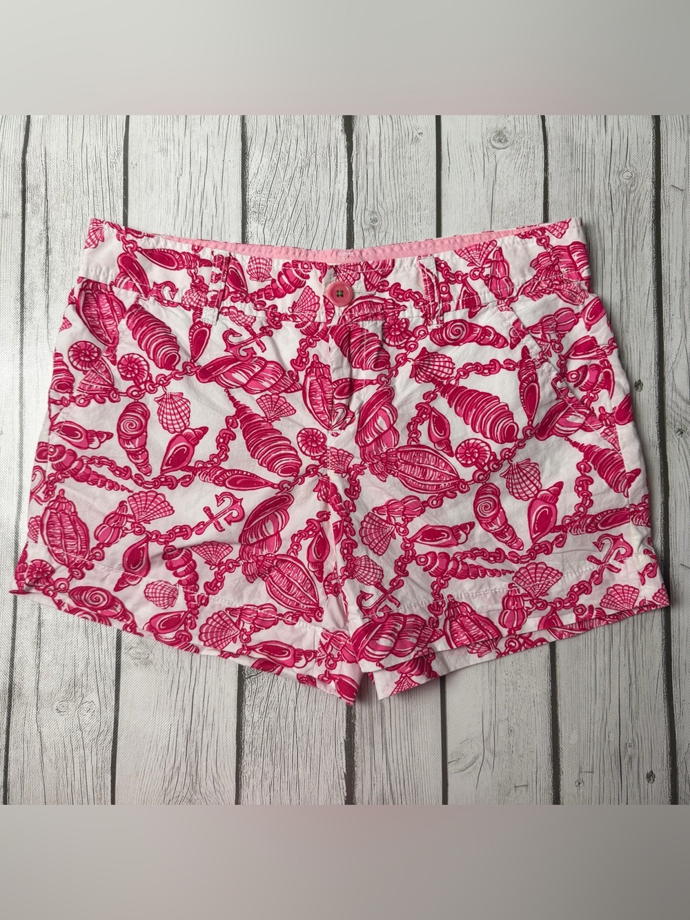 Lilly Pulitzer Women's 4 Callahan Shorts Fallin In Love Pink Shell Chain
